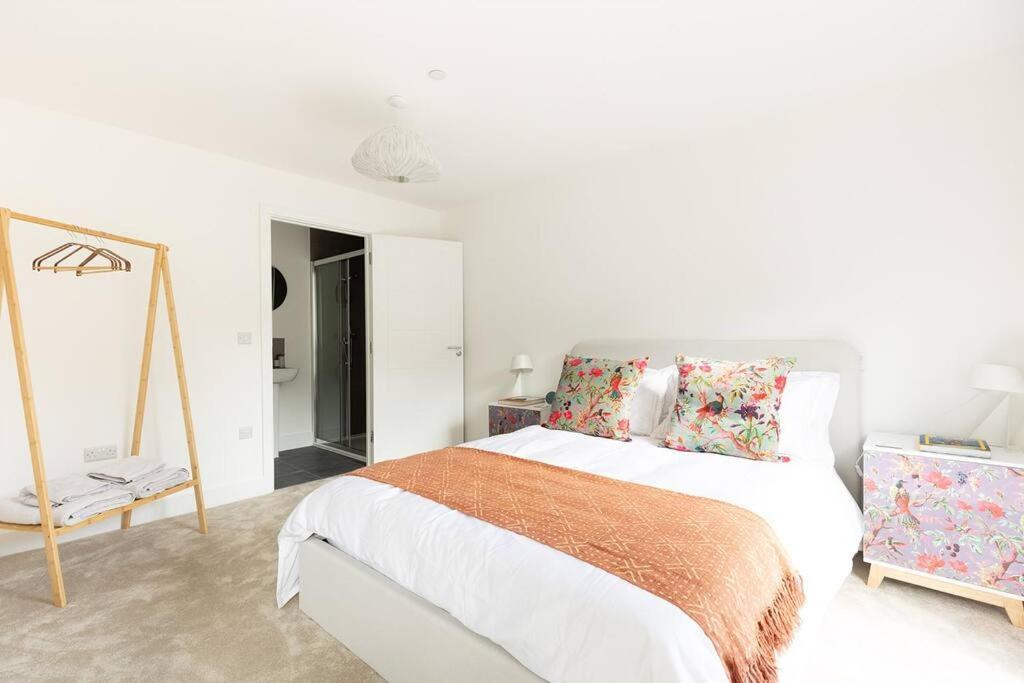 Paper Mill - Experience The City And Nature Side Of This Stay! Sheffield Exteriör bild