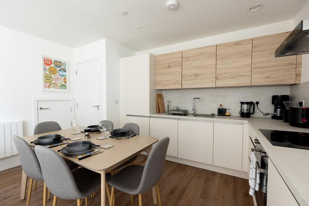 Paper Mill - Experience The City And Nature Side Of This Stay! Sheffield Exteriör bild