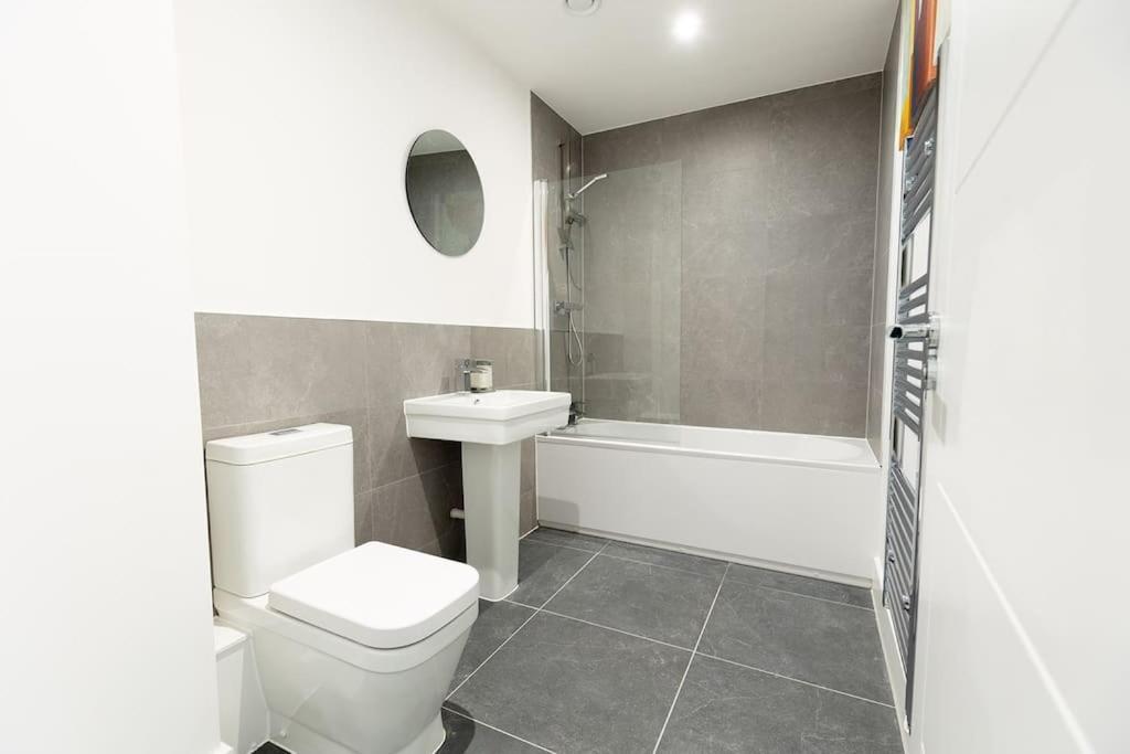 Paper Mill - Experience The City And Nature Side Of This Stay! Sheffield Exteriör bild