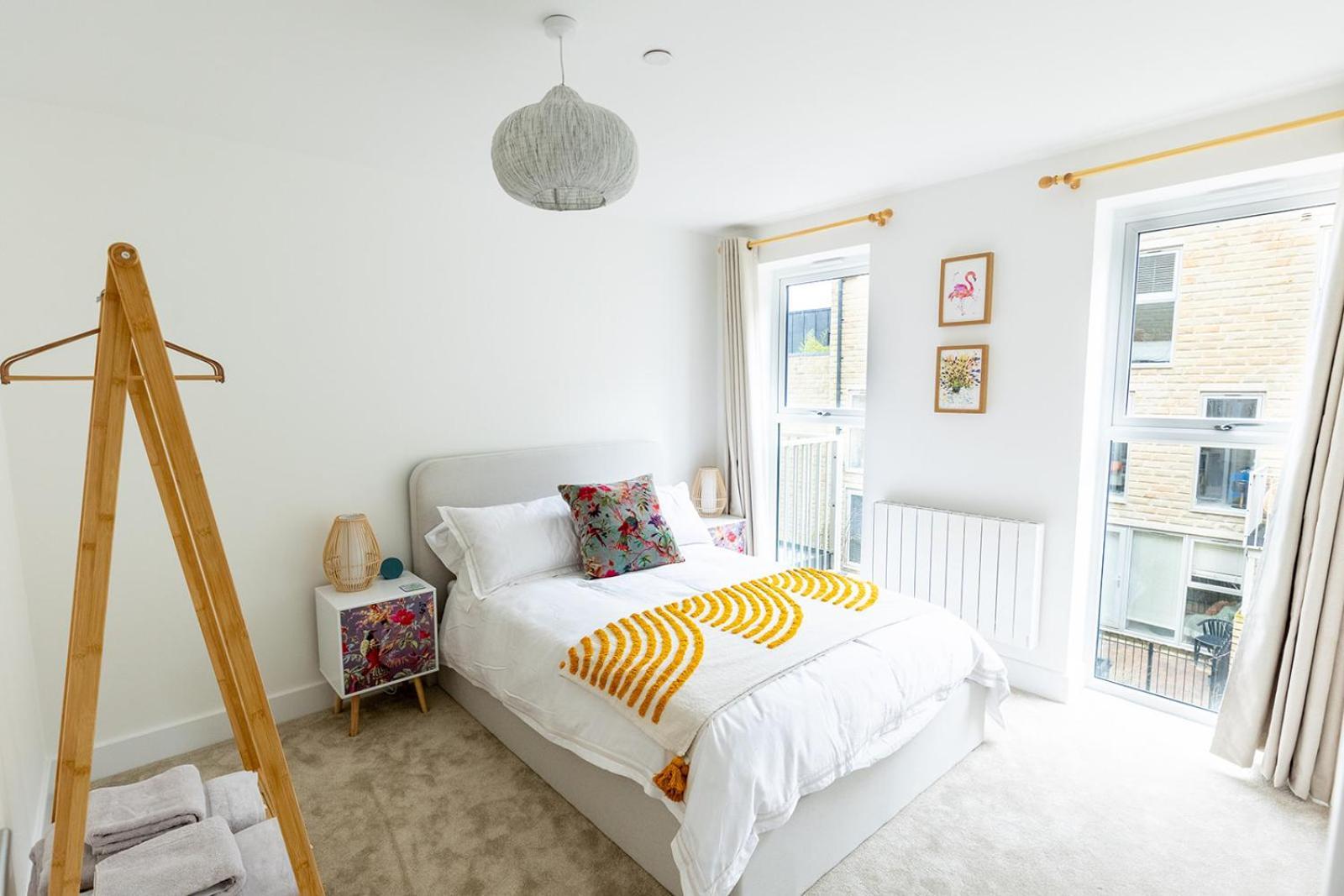 Paper Mill - Experience The City And Nature Side Of This Stay! Sheffield Exteriör bild